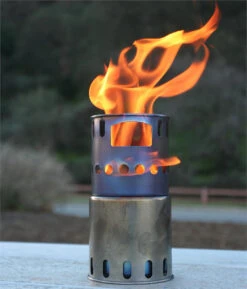 Toaks Titanium -Backpacking Wood Burning Stove Small -Zelt Plus Store STV1110 1